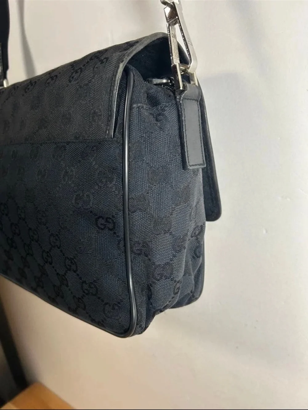 Gucci Black GG Canvas and Leather Crossbody Messenger